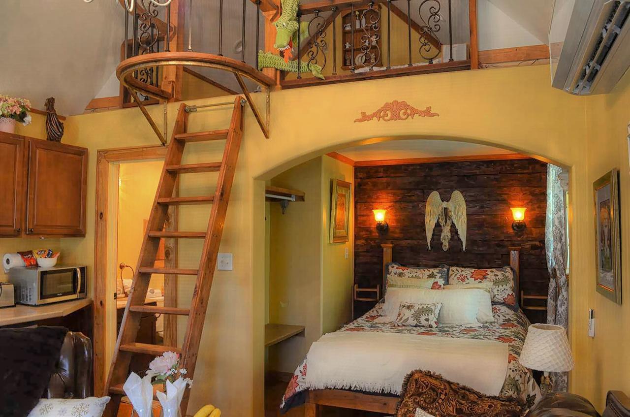 Bed & Breakfast Rarumpelpunzeldornaschenwittchen